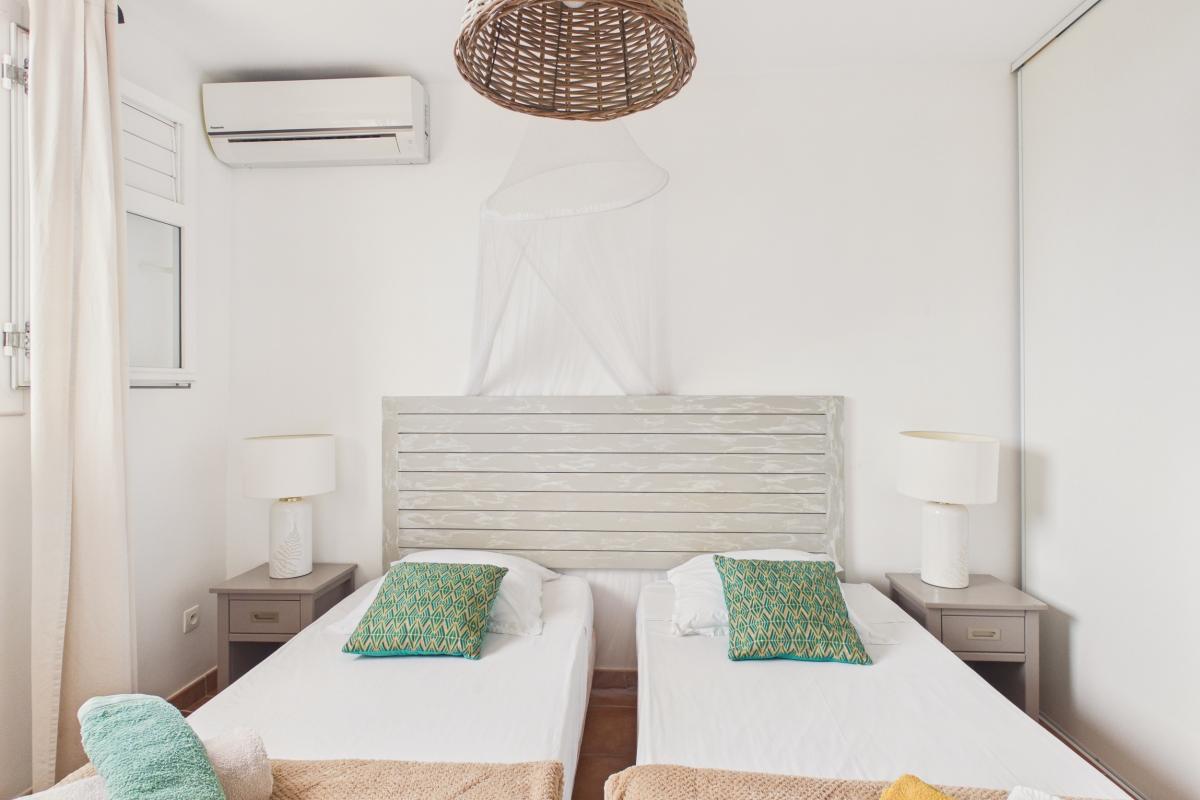 Location villa 6 personnes martinique chambre 2 niveau principal